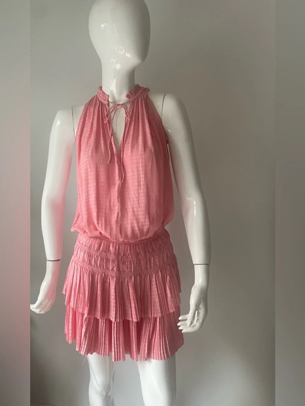 3RD & Fourth Pink Satin Halter Mini Dress Size Medium - Picture 5 of 8